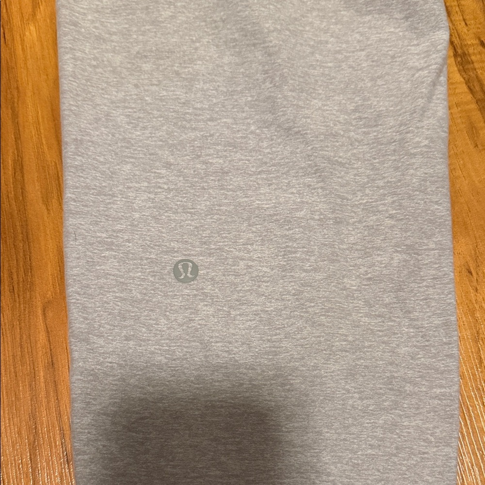 Lulu lemon Light Grey Athletic Joggers - Picture 4 of 6